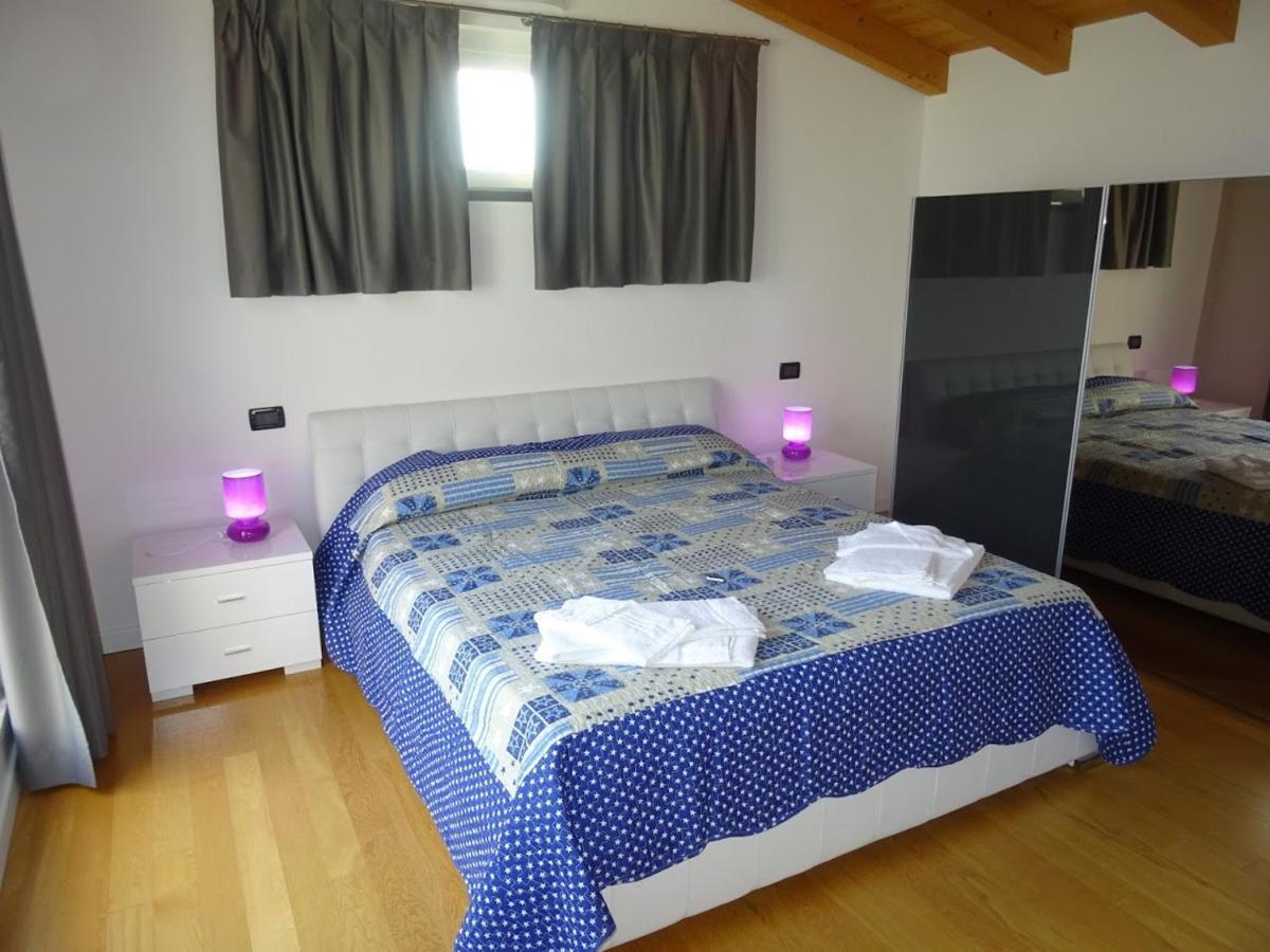 Villa Ocra Lignano Sabbiadoro Buitenkant foto
